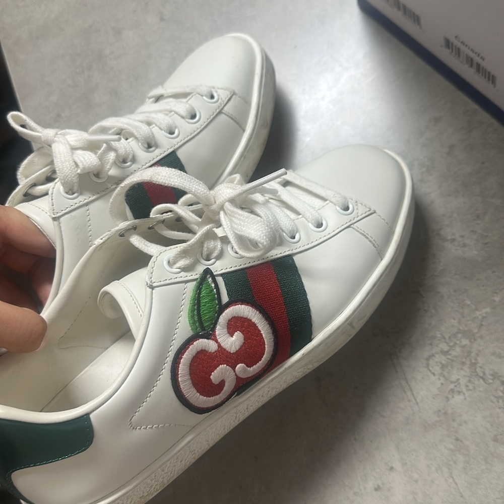 Gucci White Sneakers with Cherry Embroidery